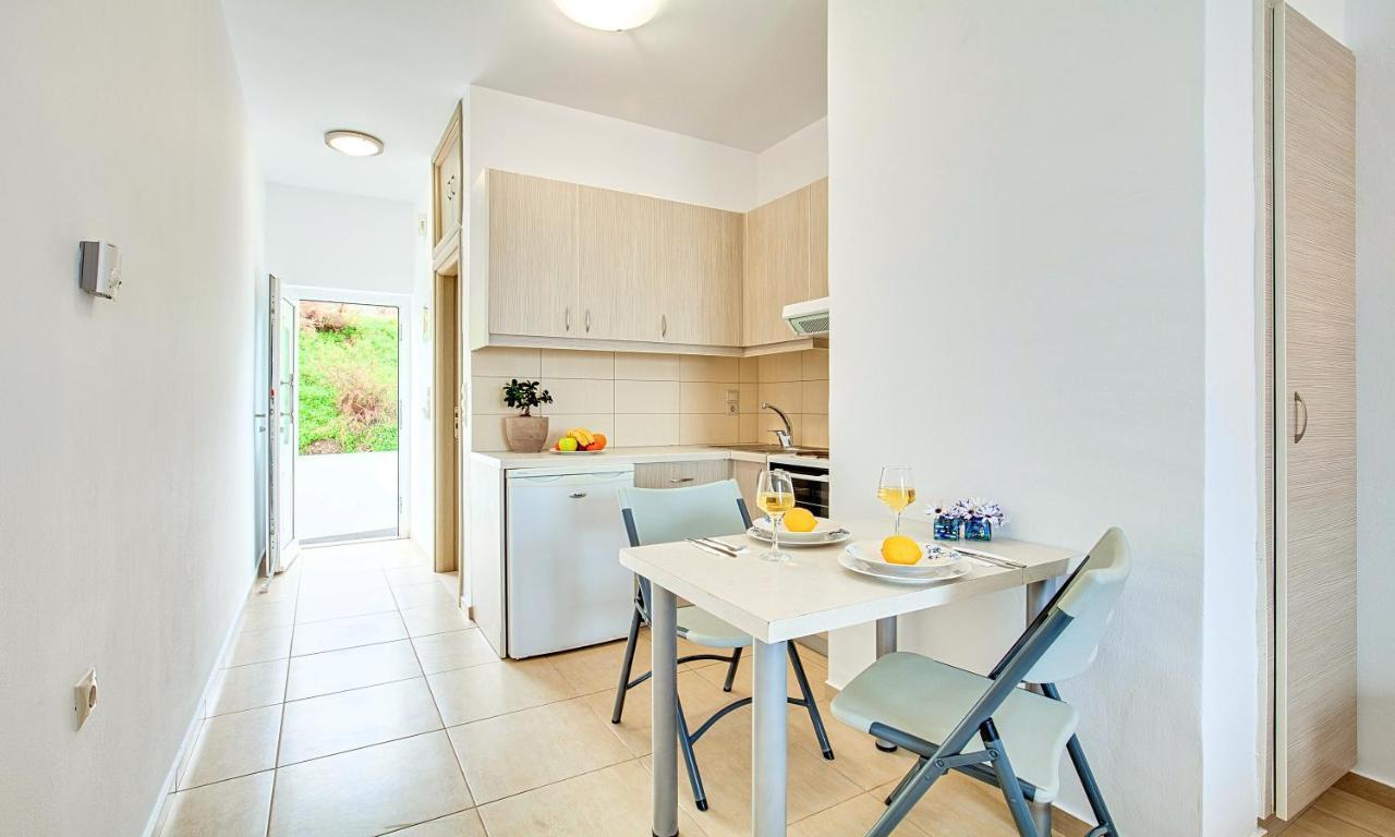 Fodele Beachfront Apts, Βy Idealstay Experience Dış mekan fotoğraf